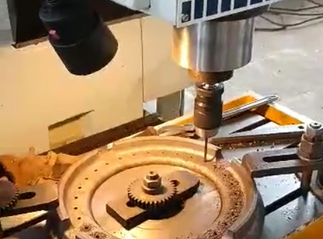 ZK5150-1的數(shu)控鑽(zuan)床